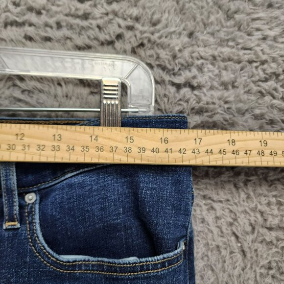 Levis Jeans Womens 32 311 Medium Wash Stretch Mid Rise Shaping Skinny - Picture 6 of 16